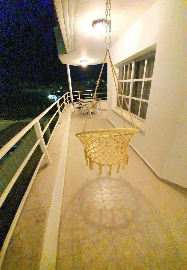 Barak Royal Suites 20 Garden Jacuzzi - ג'קוזי בחצר Eilat Exteriör bild